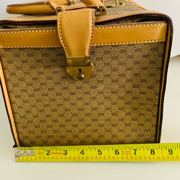 Vintage Authentic Gucci Vanity Case - Picture 10 of 14
